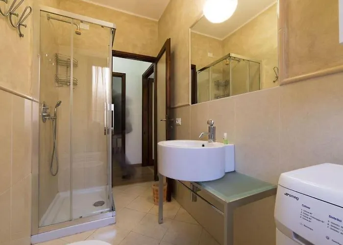 아파트 Solaris With Swimming Pool 라찌제